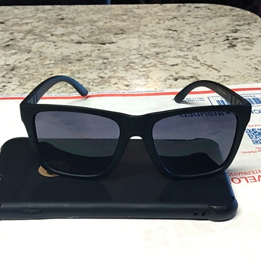 Fashion shades